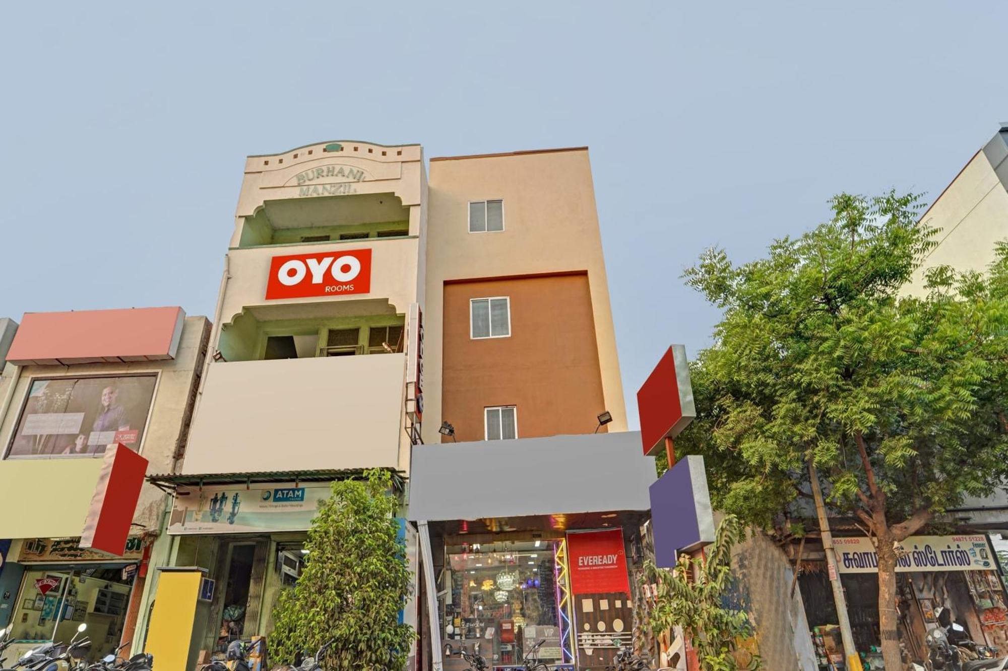 OYO 81028 Hotel Viknesh - 2 Erode Exterior foto